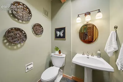 2230 Mesa Road, Colorado Springs, CO 80904 - Photo 15