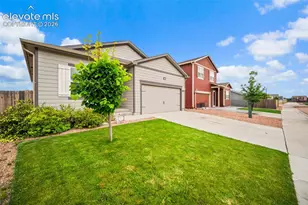 6159 Meadowbank Ln, Colorado Springs, CO 80925 - Photo 3