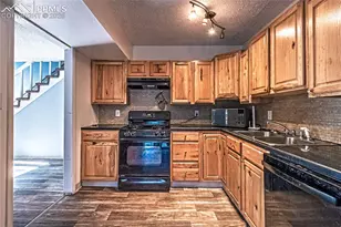 2997 E Fountain Blvd, Colorado Springs, CO 80910 - Photo 11