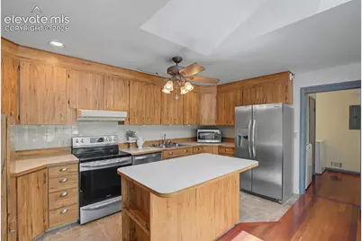 1118 Acacia Drive, Colorado Springs, CO 80907 - Photo 11