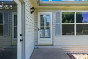 1367 Firefly Cir, Colorado Springs, CO 80916 - Photo 5