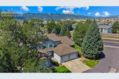 1367 Firefly Circle, Colorado Springs, CO 80916 - Photo 3