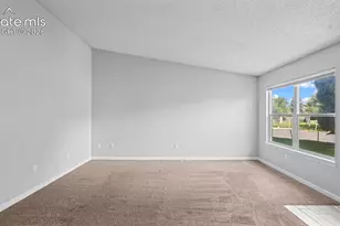 1367 Firefly Cir, Colorado Springs, CO 80916 - Photo 9