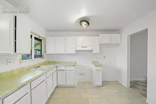 3463 Springnite Dr, Colorado Springs, CO 80916 - Photo 7