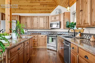 205 Eagleview Cir, Florissant, CO 80816 - Photo 7