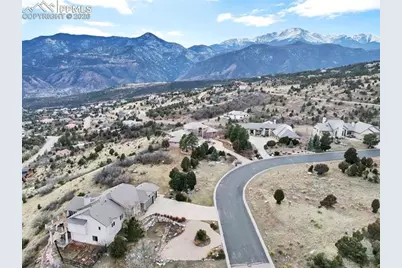 3610 Twisted Oak Circle, Colorado Springs, CO 80904 - Photo 3