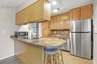 1430 Laurette Dr, Colorado Springs, CO 80909 - Photo 7