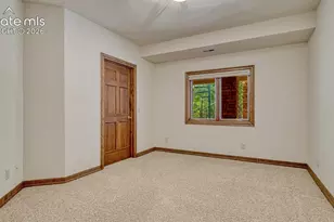 265 Hidden Valley Rd, Colorado Springs, CO 80919 - Photo 23