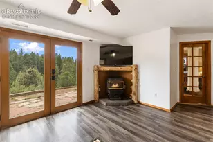 918 Douglas Fir Dr, Woodland Park, CO 80863 - Photo 27