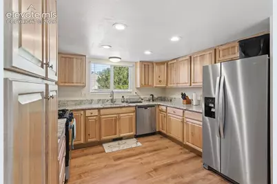 6420 Stonehedge Drive, Colorado Springs, CO 80918 - Photo 13