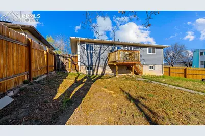 946 Hutchinson Drive, Colorado Springs, CO 80910 - Photo 21