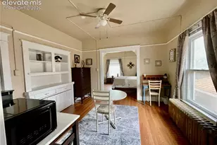 204 W 15th St, Pueblo, CO 81003 - Photo 9