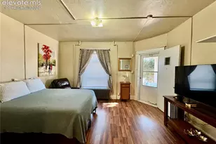 204 W 15th St, Pueblo, CO 81003 - Photo 43