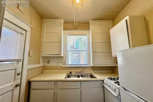 204 W 15th St, Pueblo, CO 81003 - Photo 17