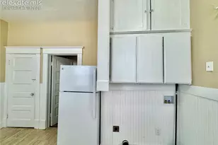 204 W 15th St, Pueblo, CO 81003 - Photo 9