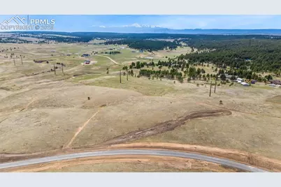 10957 Alamar Way, Colorado Springs, CO 80908 - Photo 23