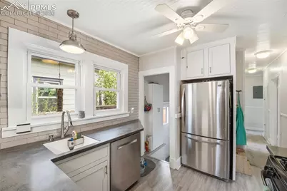 619 N Cedar Street, Colorado Springs, CO 80903 - Photo 3