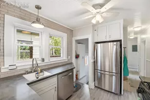 619 N Cedar St, Colorado Springs, CO 80903 - Photo 3