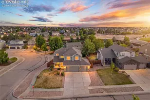7604 Autumn Knoll Dr, Colorado Springs, CO 80922 - Photo 11