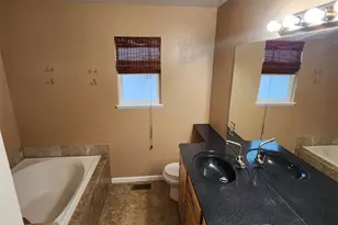 4556 Gunbarrel Dr, Colorado Springs, CO 80925 - Photo 17