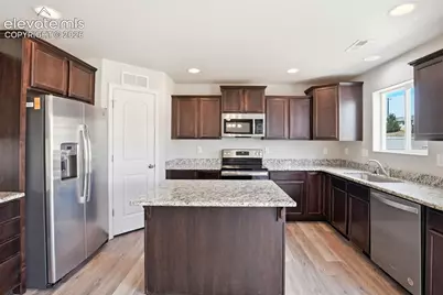 10725 Traders Parkway, Fountain, CO 80817 - Photo 13