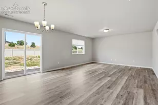 10725 Traders Pkwy, Fountain, CO 80817 - Photo 9