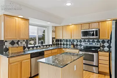 3916 Roan Drive, Colorado Springs, CO 80922 - Photo 9