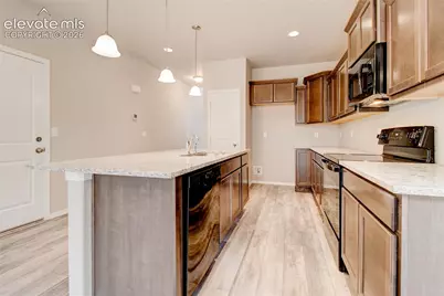 8561 Perkins Lane, Colorado Springs, CO 80925 - Photo 5