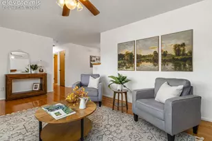 833 Consolidation Ln, Pueblo, CO 81006 - Photo 5