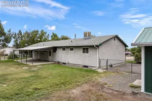 833 Consolidation Ln, Pueblo, CO 81006 - Photo 35