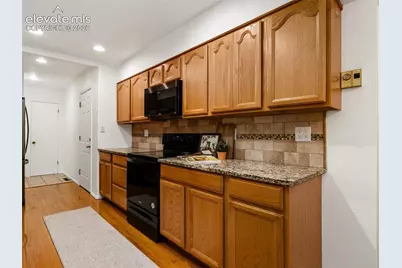 833 Consolidation Lane, Pueblo, CO 81006 - Photo 9