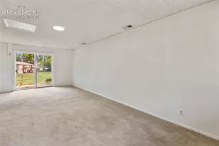 1035 Park View Rd, Woodland Park, CO 80863 - Photo 13