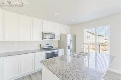 10384 Horton Drive, Colorado Springs, CO 80925 - Photo 5