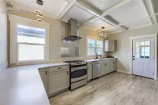 1827 N Weber St, Colorado Springs, CO 80907 - Photo 3