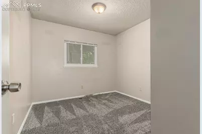 3310 Bridgewater Drive, Colorado Springs, CO 80916 - Photo 25