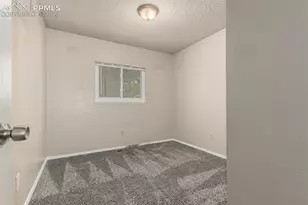 3310 Bridgewater Dr, Colorado Springs, CO 80916 - Photo 25