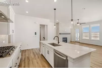 8777 San Diego Way, Colorado Springs, CO 80908 - Photo 11