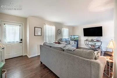 5686 Kingsboro Drive, Colorado Springs, CO 80911 - Photo 5