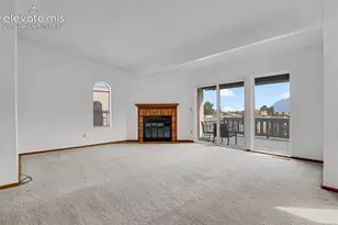 1122 Fontmore Rd, Colorado Springs, CO 80904 - Photo 9