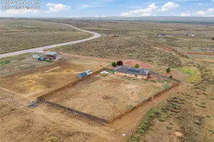 1277 N Sandstone Ln, Pueblo, CO 81007 - Photo 33
