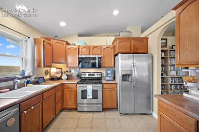 1277 N Sandstone Lane, Pueblo, CO 81007 - Photo 7