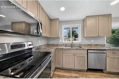 320 Cranbrook Circle, Colorado Springs, CO 80906 - Photo 9