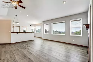 1924 Payton Cir, Colorado Springs, CO 80915 - Photo 3