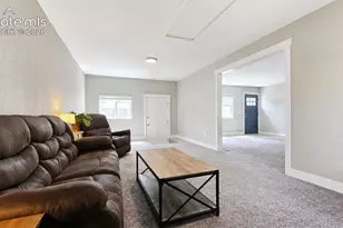 1081 Maxwell St, Colorado Springs, CO 80906 - Photo 13