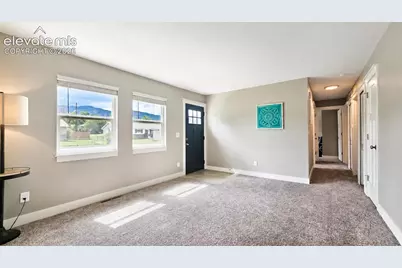 1081 Maxwell Street, Colorado Springs, CO 80906 - Photo 5