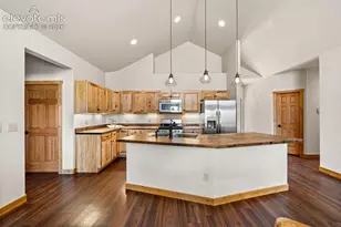 417 Beaver Creek Dr, Florissant, CO 80816 - Photo 5