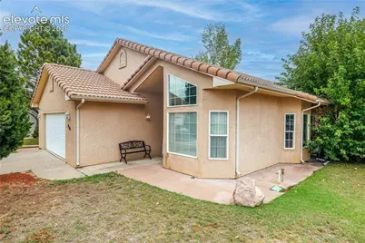 938 Cedarcrest Drive, Pueblo, CO 81005 - Photo 3