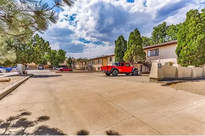 2101 N Queens Avenue, Pueblo, CO 81001 - Photo 9