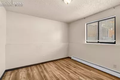 2101 N Queens Avenue, Pueblo, CO 81001 - Photo 23