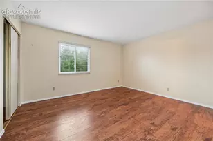 2927 Mesa Rd, Colorado Springs, CO 80904 - Photo 9